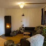 Alpl - Waldblick Mit Sauna, Kamin & Whirlwanne