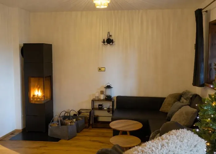 Alpl - Waldblick Mit Sauna, Kamin & Whirlwanne